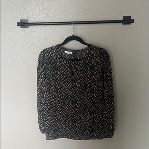 Maurices Black and White Short Sleeve Top